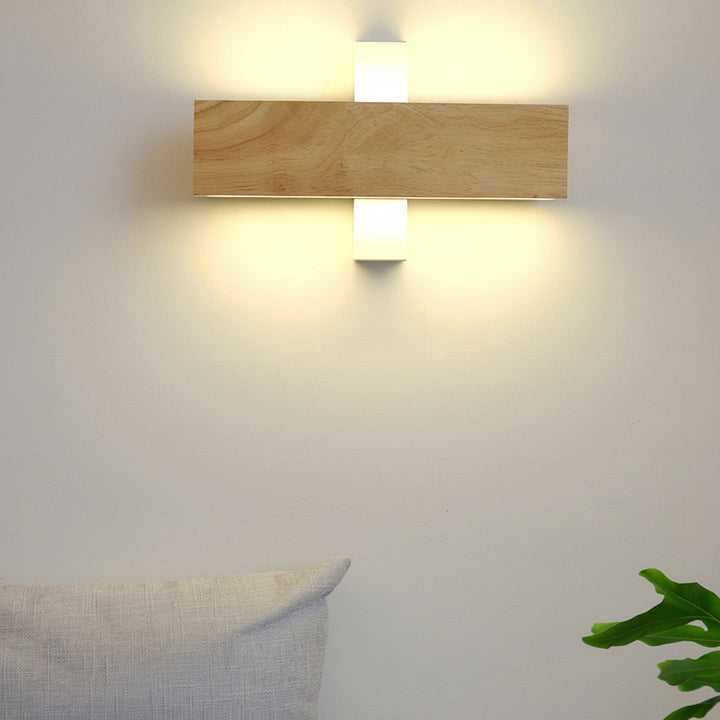 Nordic Wood LED Wall Sconce – 360° Rotatable Bedside Wall Lamp (Warm White) | Kalsten