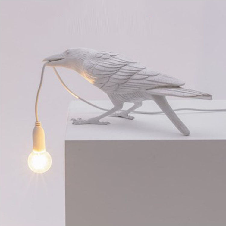 Auspicious bird table lamp personalized creative bedroom bedside animal shape bird resin wall lamp decoration | Kalsten