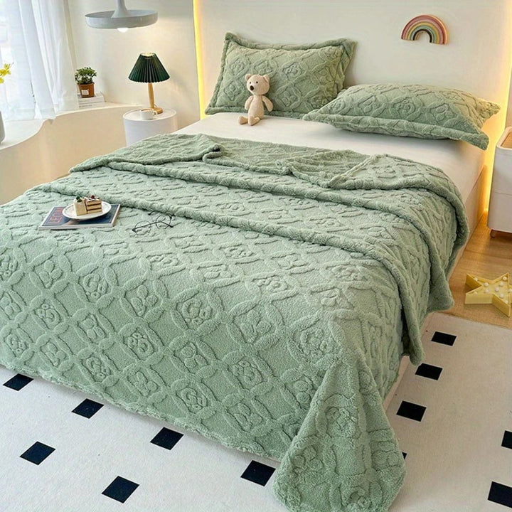 Variant image for Leaf Embroidery Fleece Blanket – Soft Microfiber Throw for Cozy Comfort and Year-Round Use-13