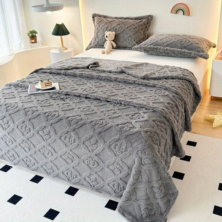 Variant image for Leaf Embroidery Fleece Blanket – Soft Microfiber Throw for Cozy Comfort and Year-Round Use-17