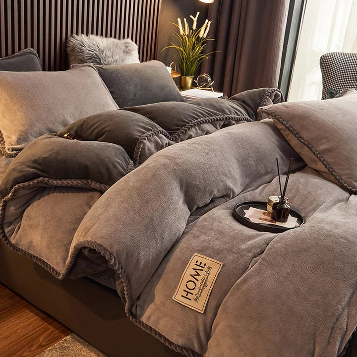 PlushHaven Luxe Velvet Duvet Cover Set – Kingsize Warmth & Comfort Kalsten