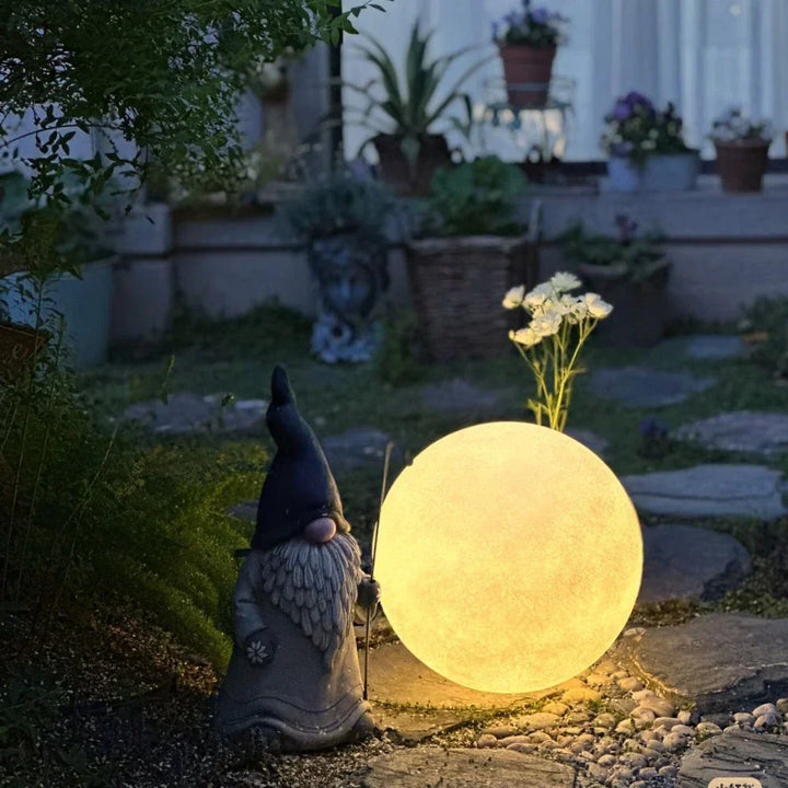 Kalsten | Selene Moon Garden Light