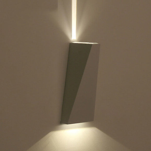 Simple Trapezoidal Outdoor Waterproof LED 2-Light Wall Sconce Lamp | Kalsten