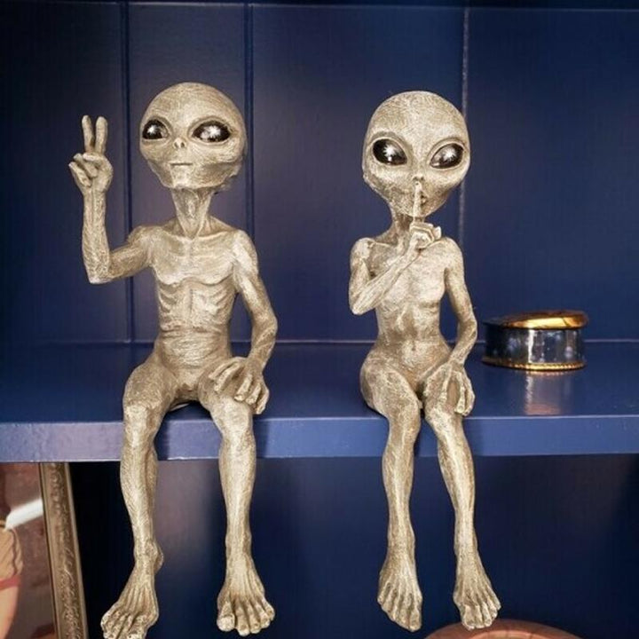 Alien Garden Statue | Kalsten