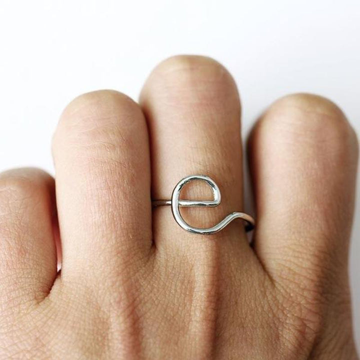 Kalsten | Simple A-Z Letter Ring