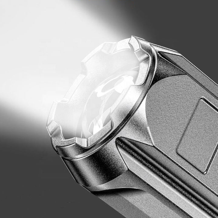Powerful LED flashlight | Kalsten