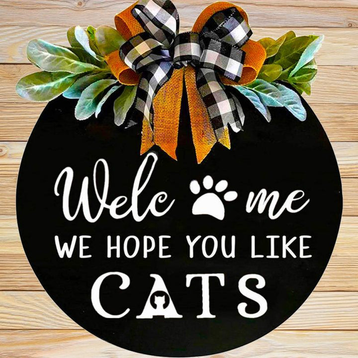 Wooden Welcome Panel on Animals | Kalsten