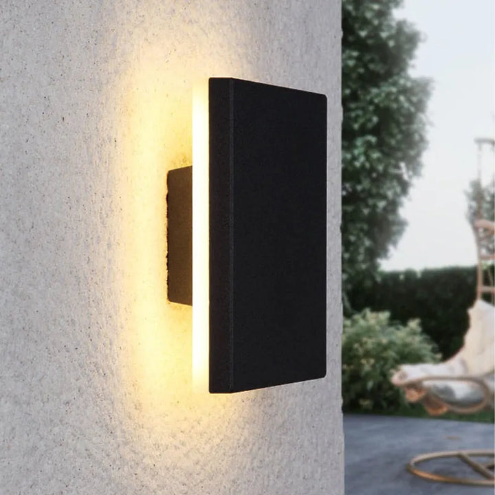 Modern Black Outdoor LED Wall Lamp Kalsten