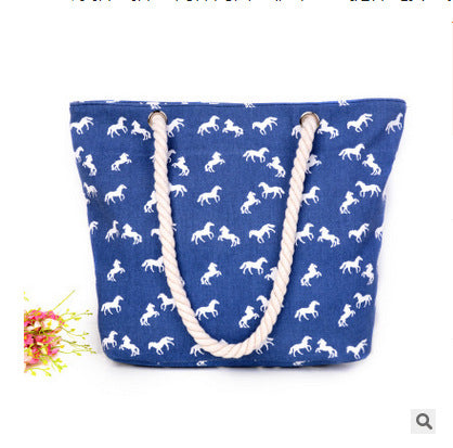Fashionable beach bag with ethnic pattern Kalsten