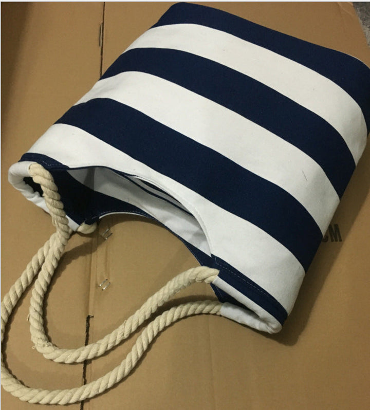 Beach bag made of durable canvas with colorful striped pattern Kalsten