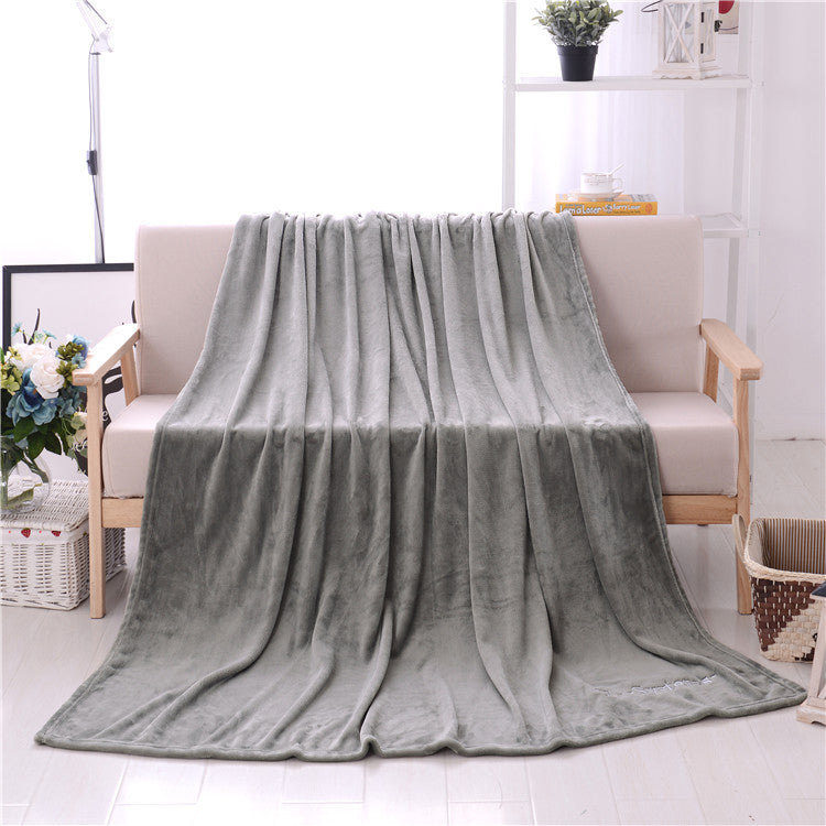 Women's Luxurious Blanket from Particularly Soft Microfiber Kalsten