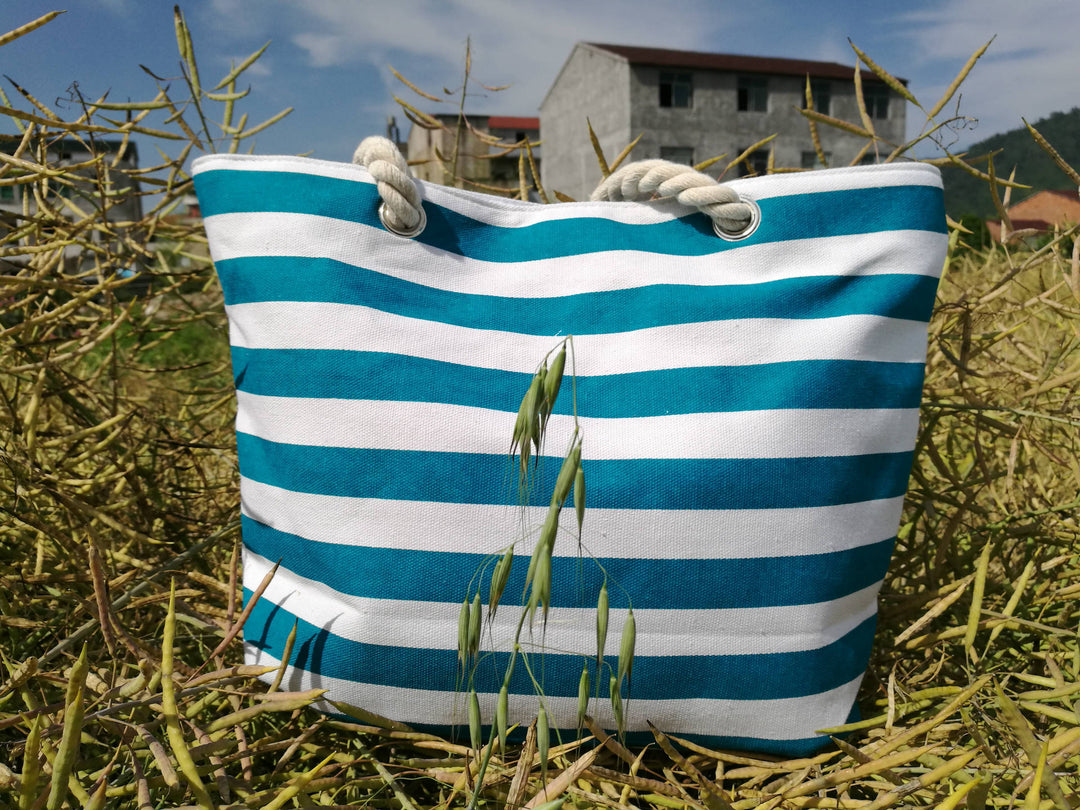Durable beach bag with sturdy rope handles Kalsten