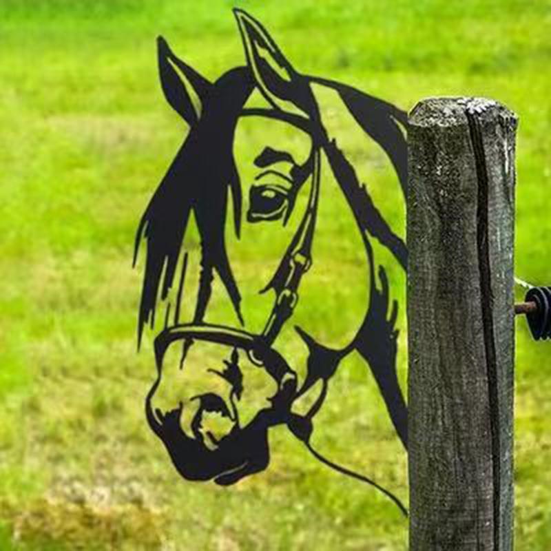 Skanto | Outdoor Garden Farm Peeking Goat Metal Art Indoor Decoration
