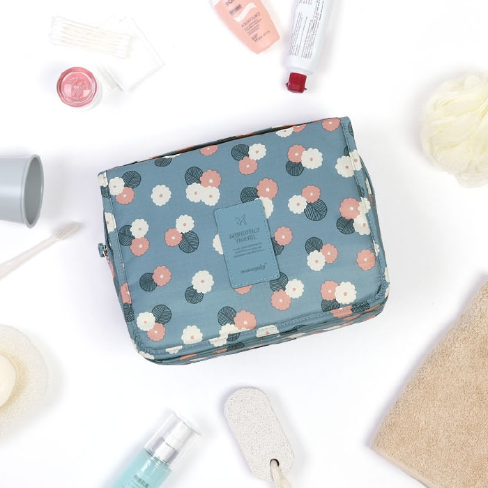 Skanto | TravelEase – Water-Repellent Toiletry Bag with Hook and Compartments | Travel Toiletry Bag