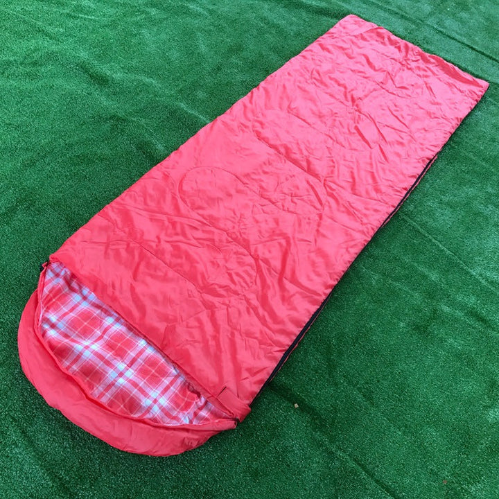 Outdoor Sleeping Bag With Comfortable Interior Equipment Kalsten