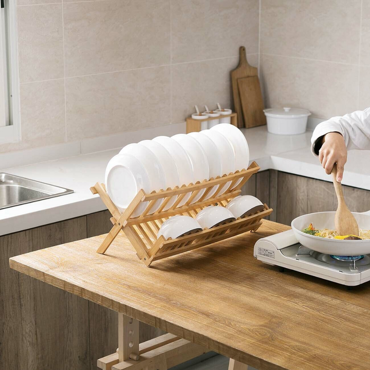 Bamboo drying rack with vertical compartments | Kalsten