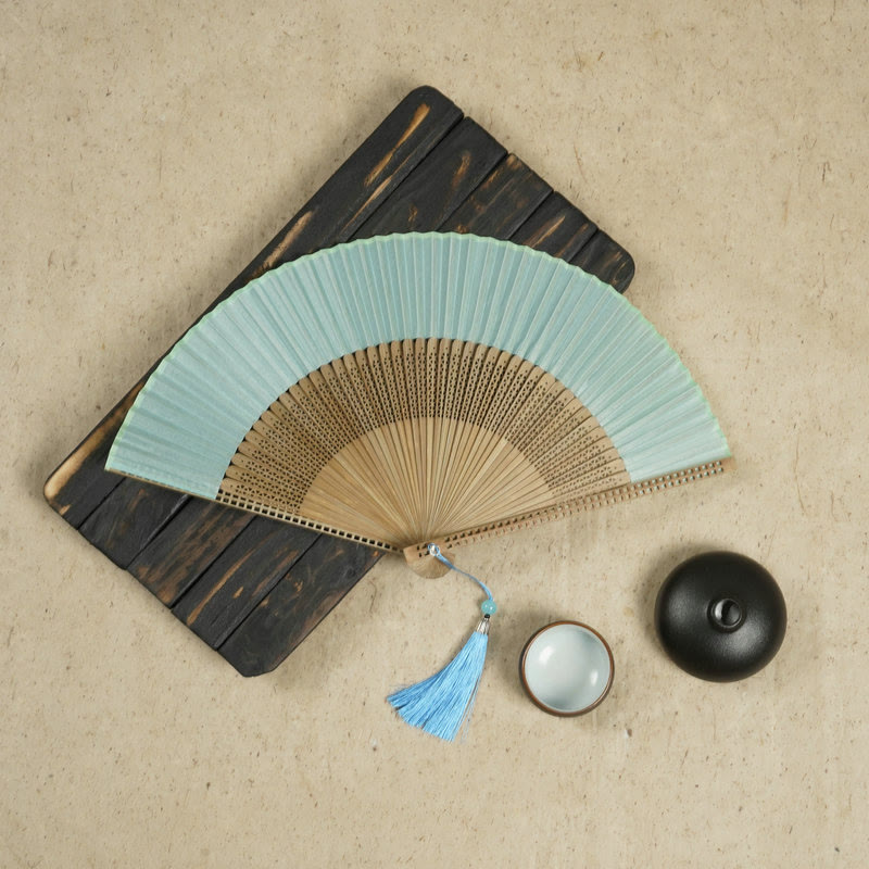 Kalsten | Hand fan made of bamboo silk