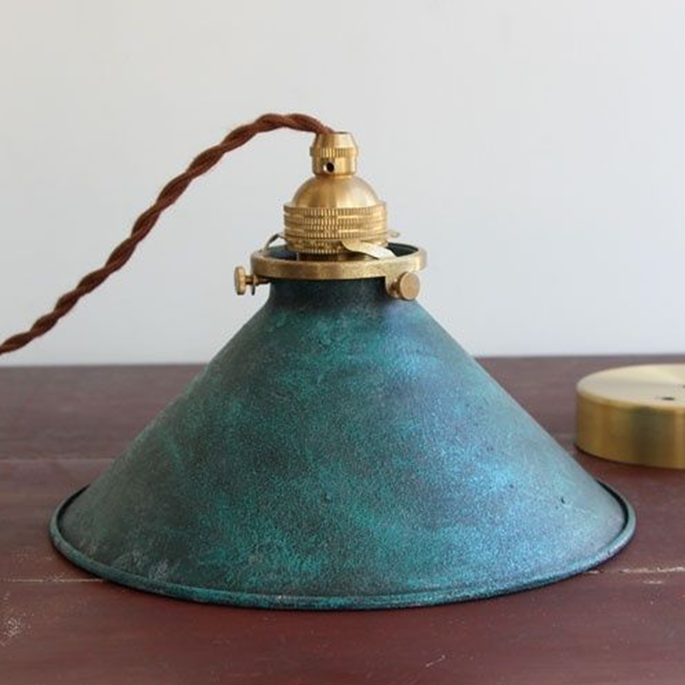 Retro Industrial Metal Fanale Pendant Light | Kalsten