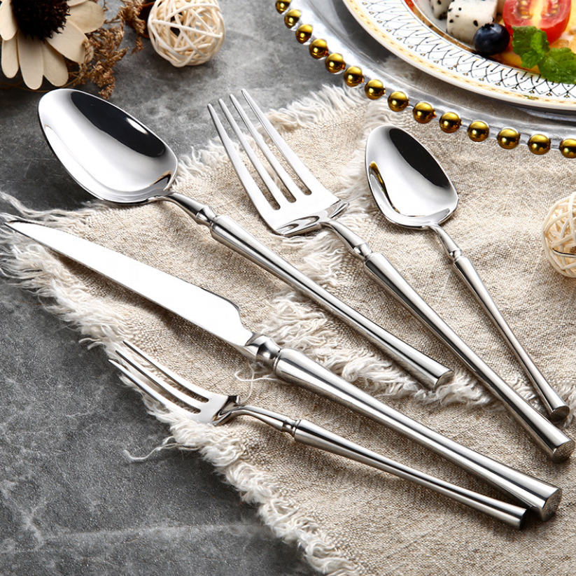 Kalsten | Classic Stainless Steel Set with Elegant Handles