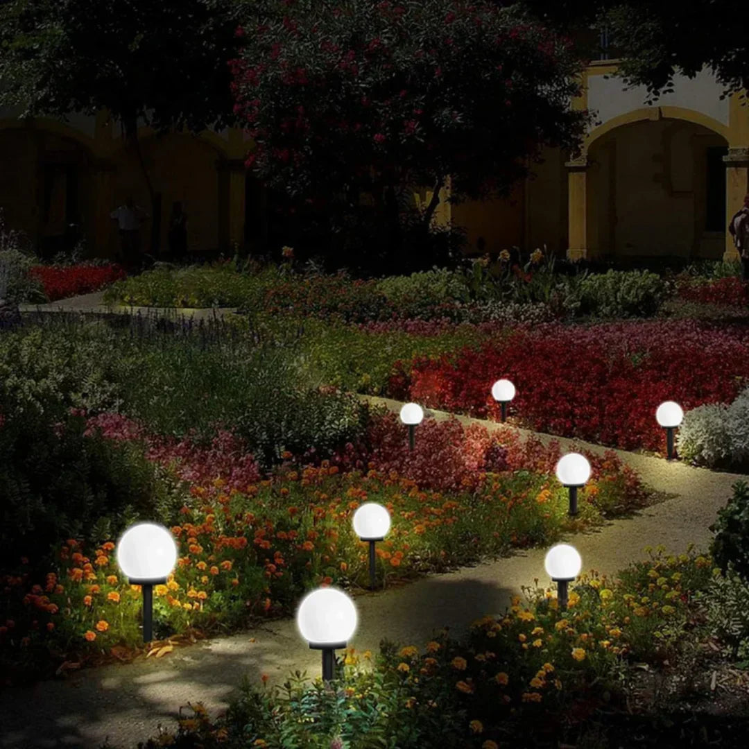 Solar Garden Lights – Waterproof 3-Pack