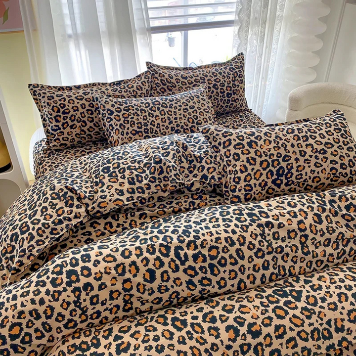 Kalsten | Luxury Duvet Cover with Leopard Print