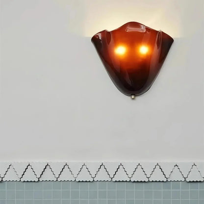 Skanto | Retro Stained Glass Wall Lamp in Shell Pattern