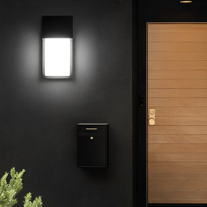 Rectangular Waterproof LED 10W Black Modern Outdoor Wall Light Fixture | Kalsten