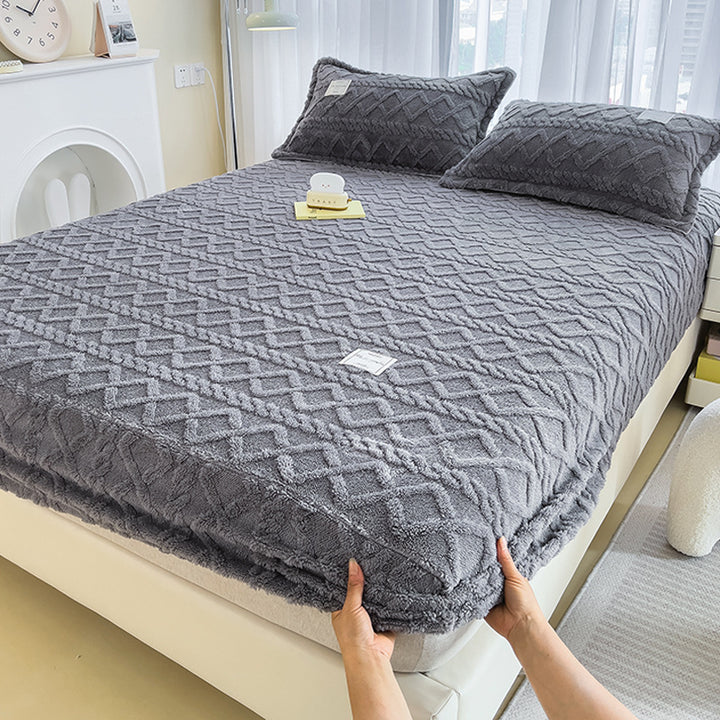 LuxeLoom Duvet - Luxurious Flannel Duvet for Ultimate Warmth and Comfort Kalsten
