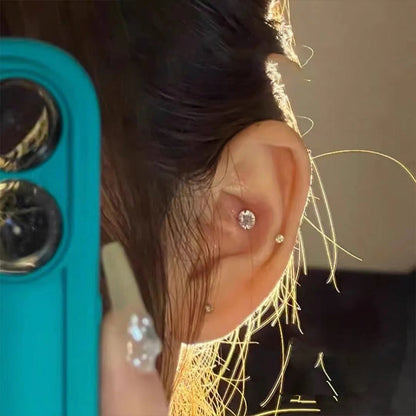 Skanto | Magnetic Zircon Stud Ear Clip