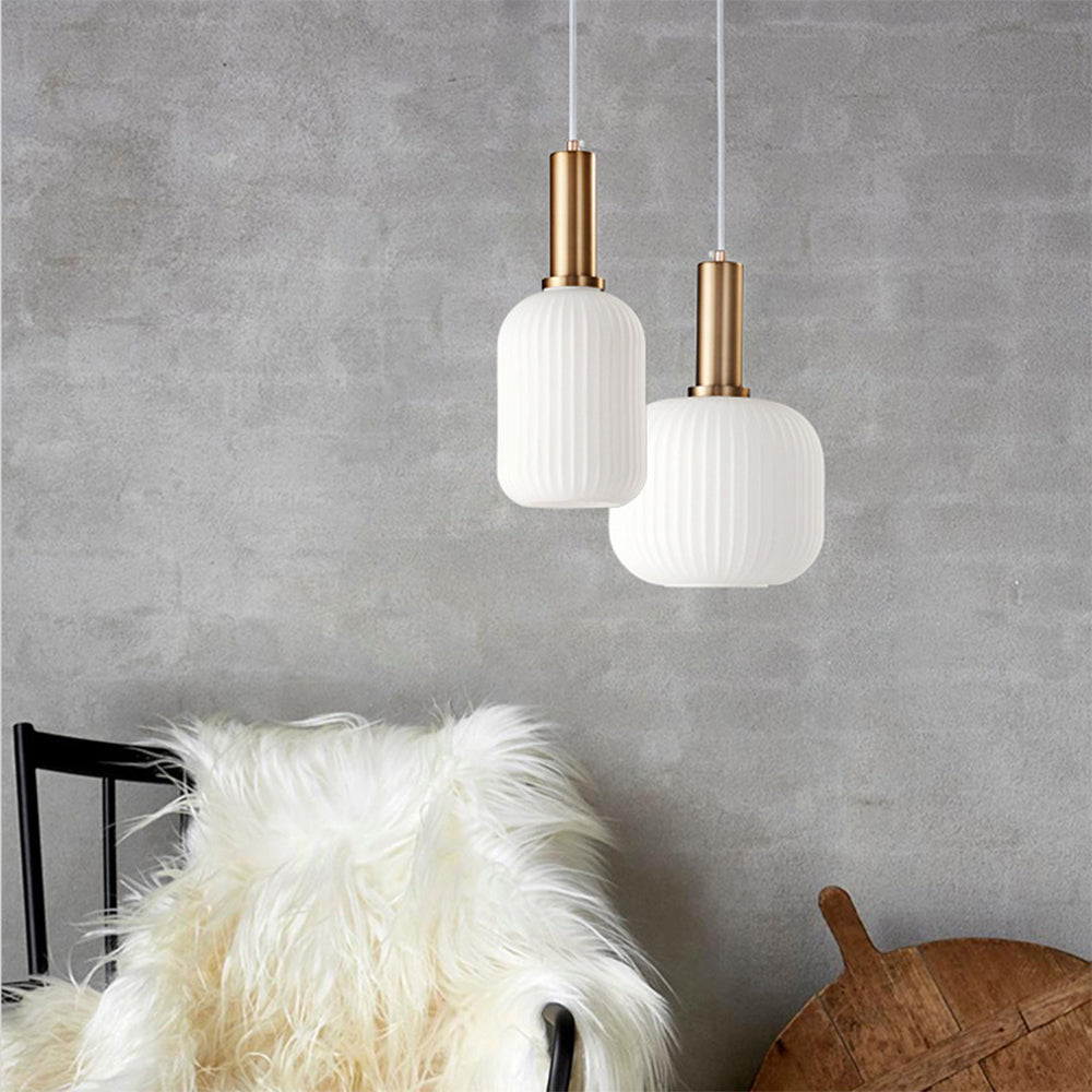 Vintage Stained Glass Lantern Shape Pendant Light | Kalsten