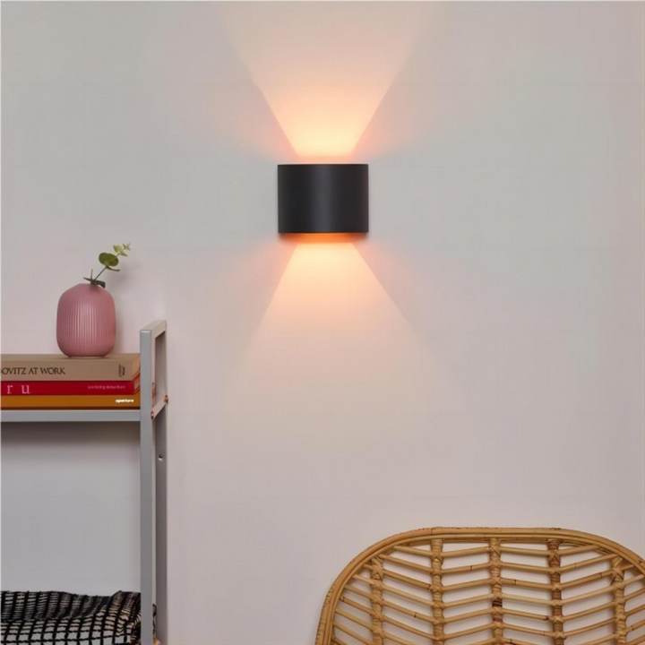 Lumière Royale - Stylish modern LED cube wall lamp Kalsten