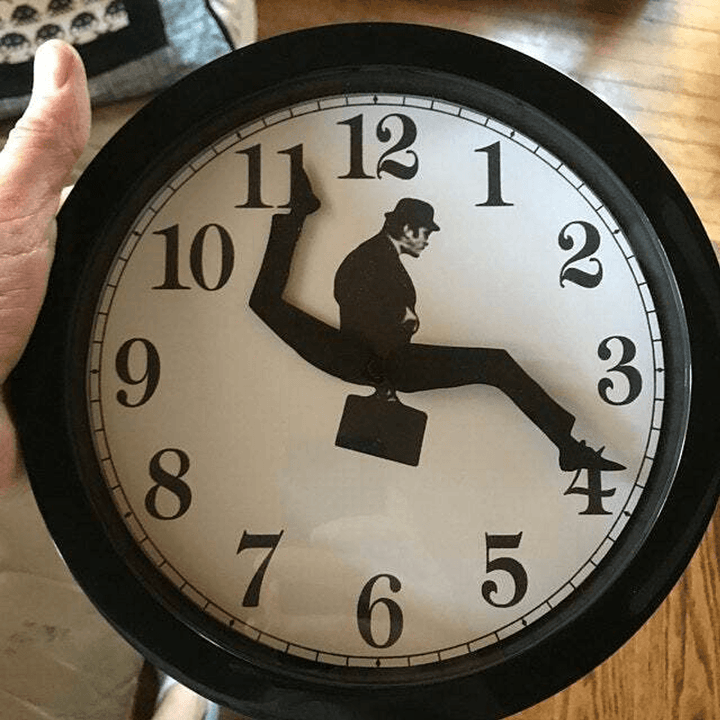 Ministry of Silly Walks Clock | Kalsten