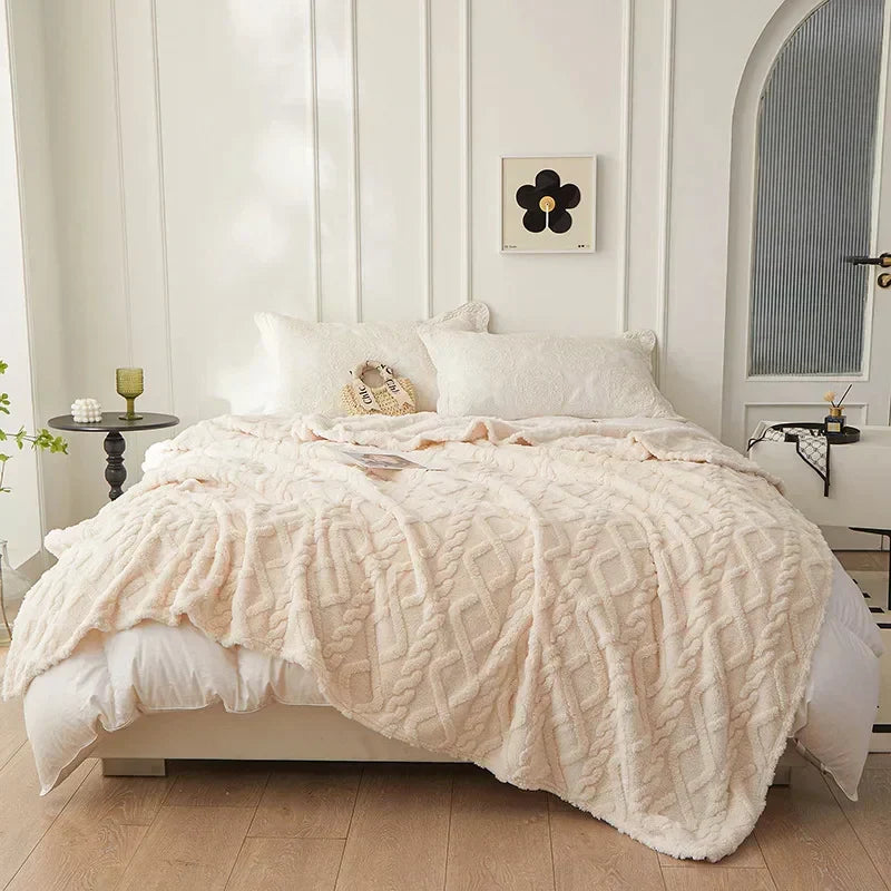 Kalsten | Luxury Faux Lambswool Polyester Blanket for Bedroom