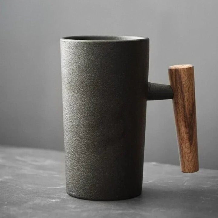 ScandiSip Ceramic Mug – Minimalist Scandinavian Design with Wooden Handle | Kalsten