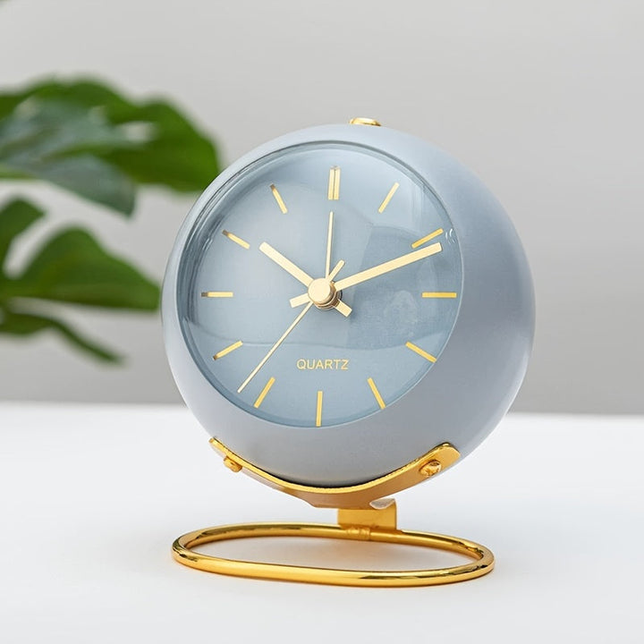 TimelessBell – Retro Analog Alarm Clock with Silent Movement | Kalsten