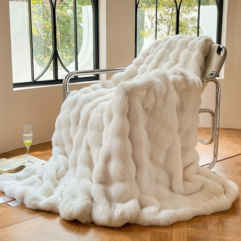Faux Rabbit Fur Fleece Blanket – Luxury Warming Couch Blanket for Napping and for Air Conditioning | Soft and Thick Blanket | Karnz