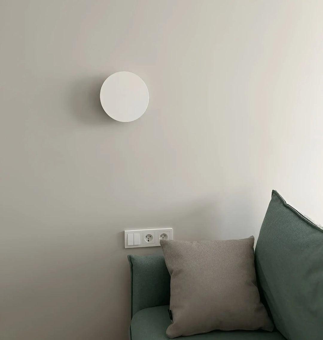 Stylish Lighting: Luxury LED Wall Lamp with Elegant Acrylic and Touch Control Kalsten