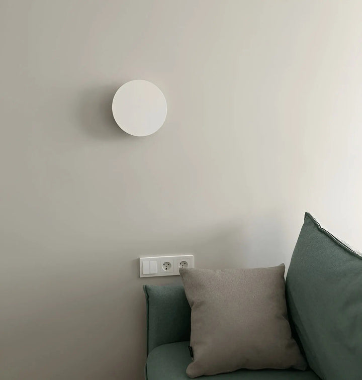 Stylish Lighting: Luxury LED Wall Lamp with Elegant Acrylic and Touch Control Kalsten