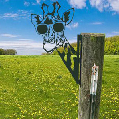 Skanto | Outdoor Garden Farm Peeking Goat Metal Art Indoor Decoration
