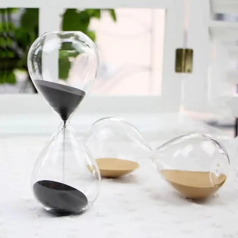 Kalsten | Creative transparent hourglass made of glass