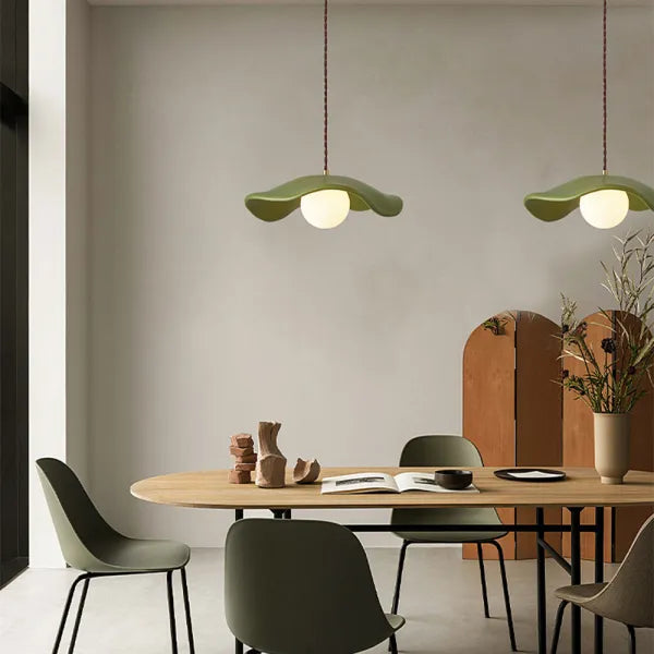 Lotus leaves pendant lamp - Bring natural elegance to your dining area Kalsten