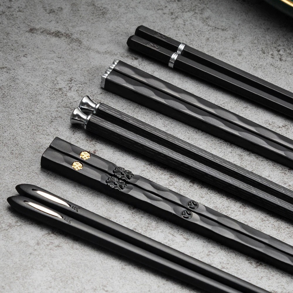 DineLux – Luxurious Chopstick Set with sophisticated designs (5 pairs)