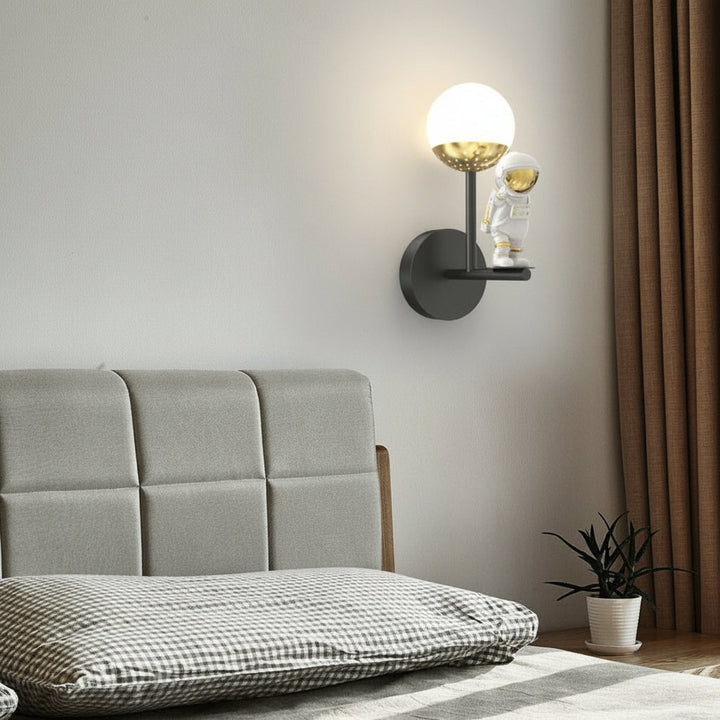 LED Wall Sconce Light – Modern Astronaut Moon 3D Resin (25x10cm / 9.8x3.9in) | Kalsten
