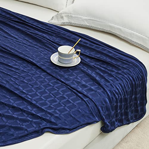 Q-Max > 0.5 Cooling Blanket – Double-Sided  Fabric for All-Season Comfort | Kalsten