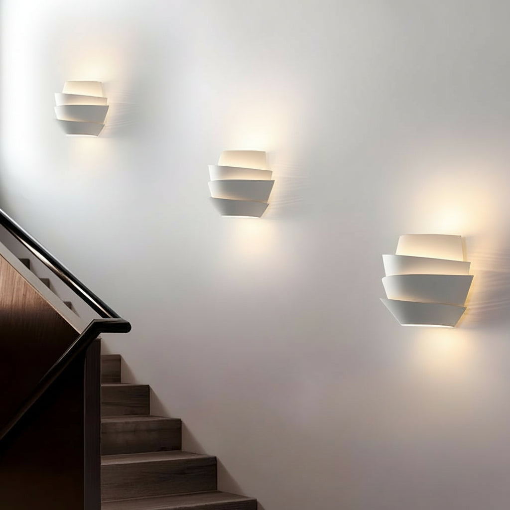 Modern White Layered Wall Sconce – Half-Cylinder Iron 2-Light (G9 & 10x30cm) | Kalsten