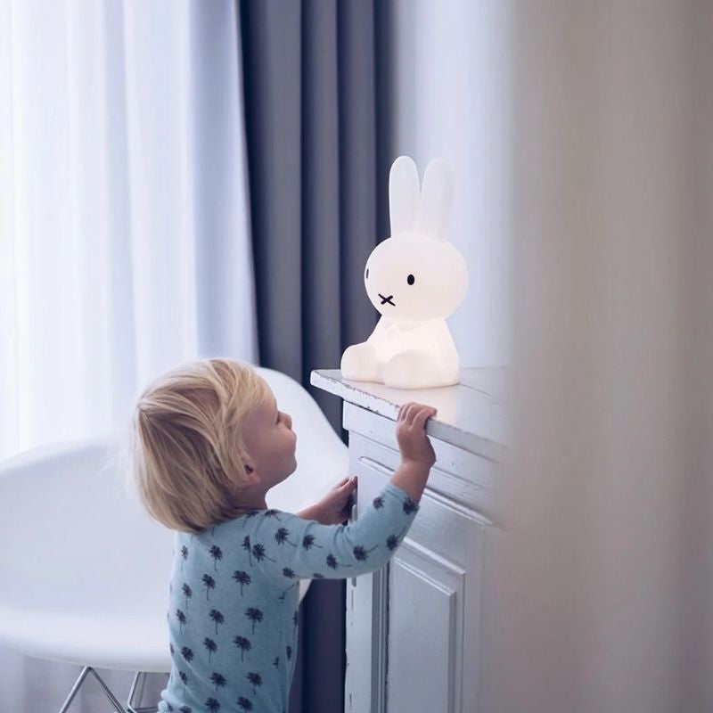 Frendorf | Rabbit Decorative Figure | Iconic Figure Design