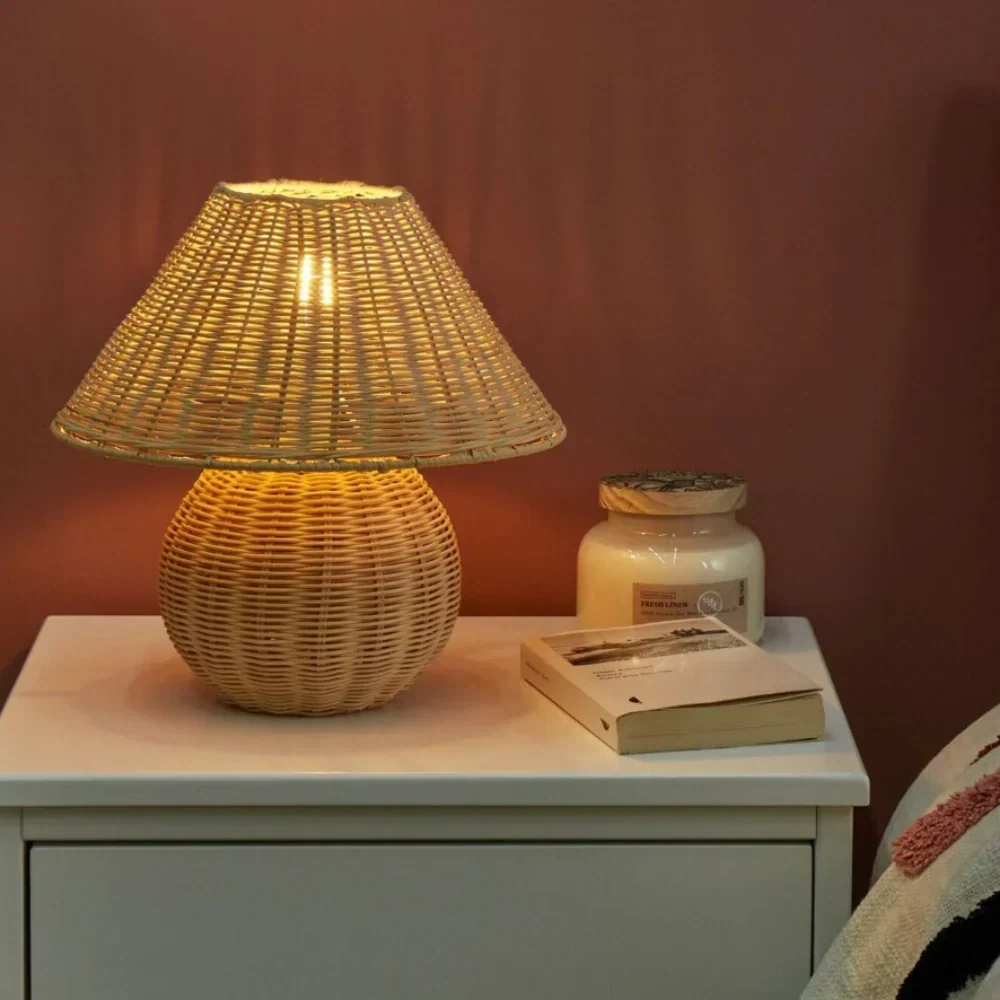 WeaveCraft Table Lamp | Kalsten