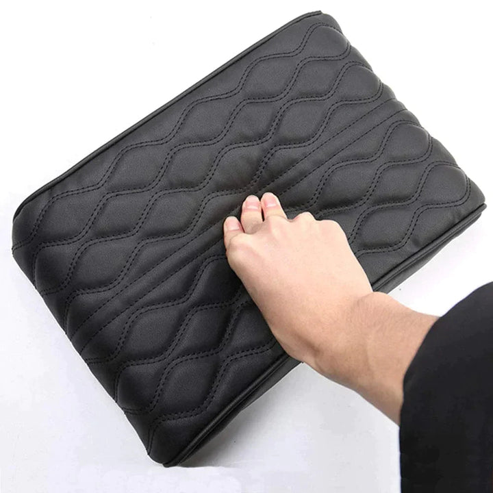Kalsten | Armrest cushion in leather (Universal style)