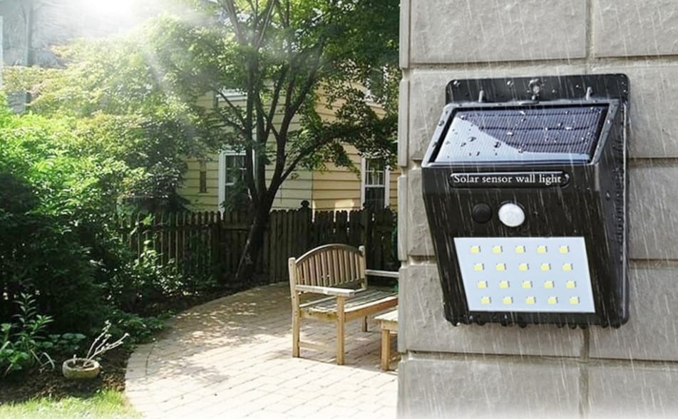 Set of 5 Solar LED Outdoor Lights – LumaPath | Kalsten