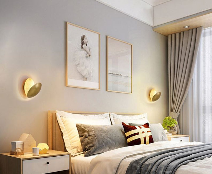 Elegant Lunar Eclipse Wall Lamp | Kalsten